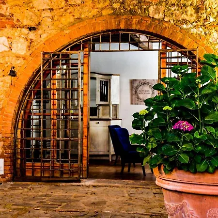 Lachiusa Tuscany מלון 3*