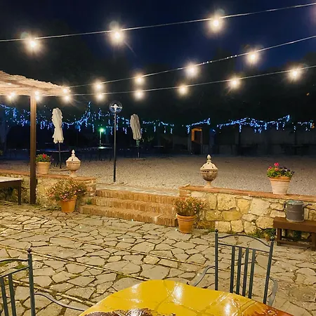 Lachiusa Tuscany Hotel 3*