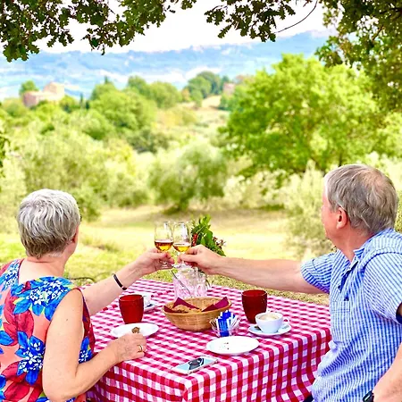 Lachiusa Tuscany 3* Montefollonico