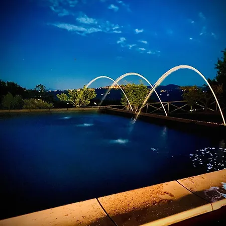 Отель Lachiusa Tuscany