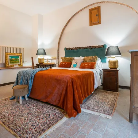 מלון Lachiusa Tuscany 3*