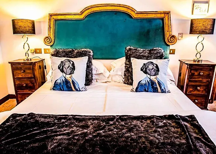 Отель Lachiusa Tuscany 3*