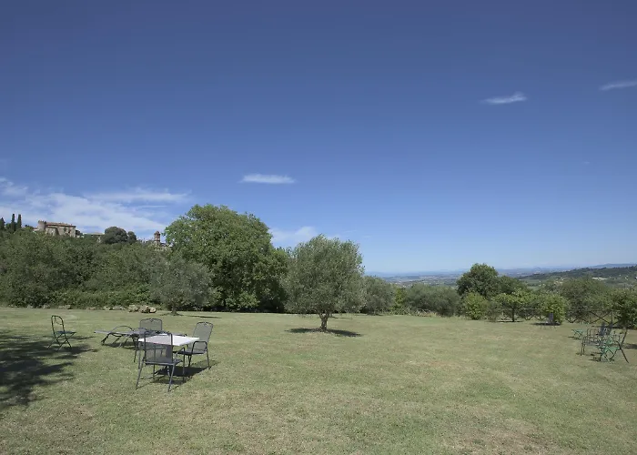 Отель Lachiusa Tuscany 3*