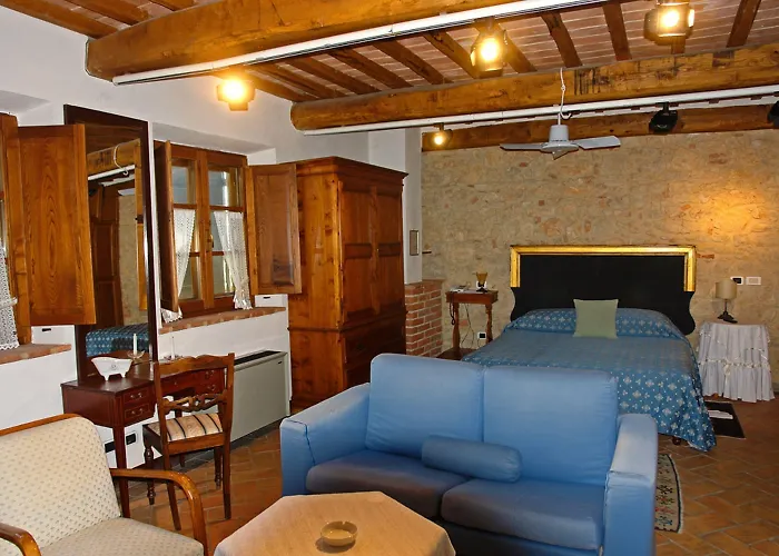Отель Lachiusa Tuscany