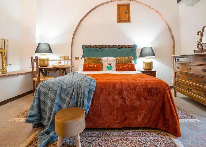 Отель Lachiusa Tuscany 3*