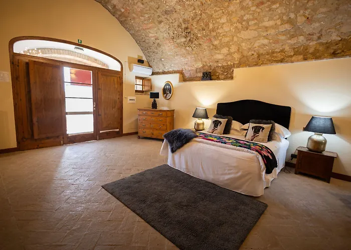 Отель Lachiusa Tuscany 3*