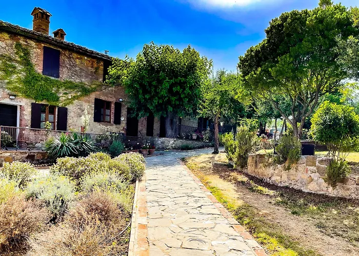 Lachiusa Tuscany Отель Montefollonico